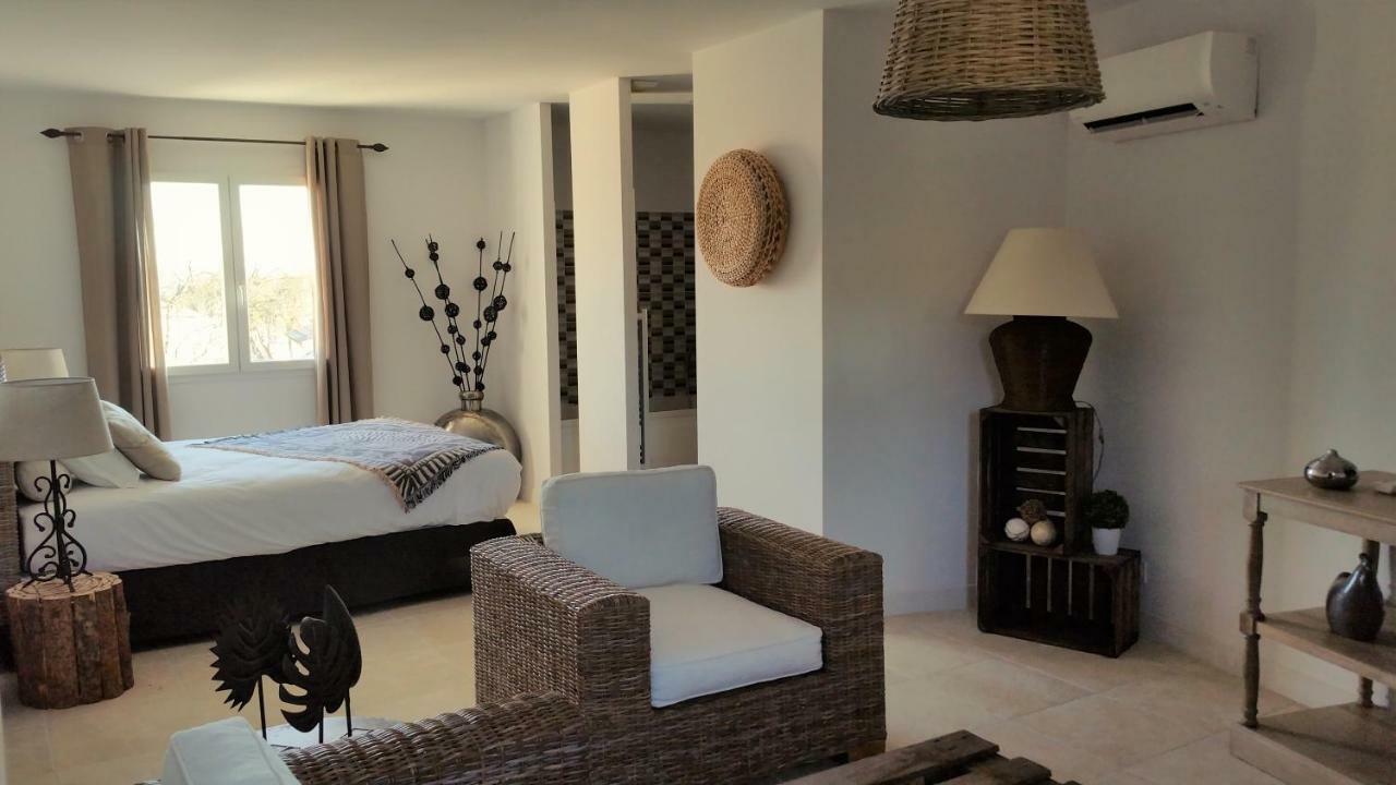 Le Clos D'Uzes - B&B ภายนอก รูปภาพ